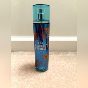 Bath and body Body Works Wild Blackberry and Vanilla mist